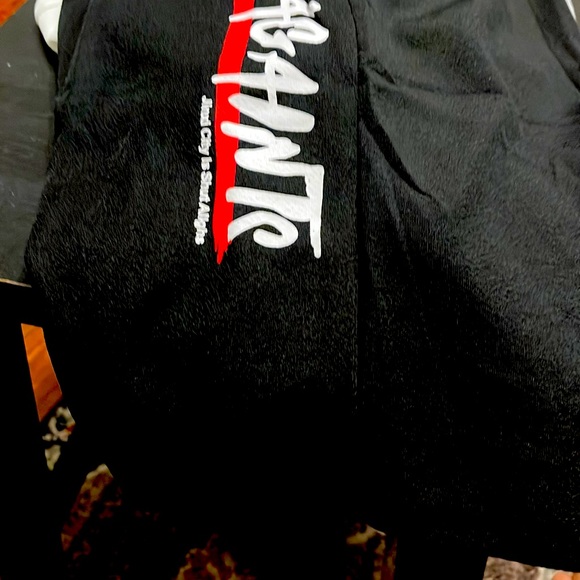 901
4XL mean 52 - waist line and 5254 chest size - Picture 1 of 9